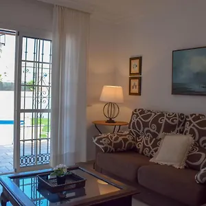 https://nerja-paradise-rentals-villa-flamingo.es-andalucia.com